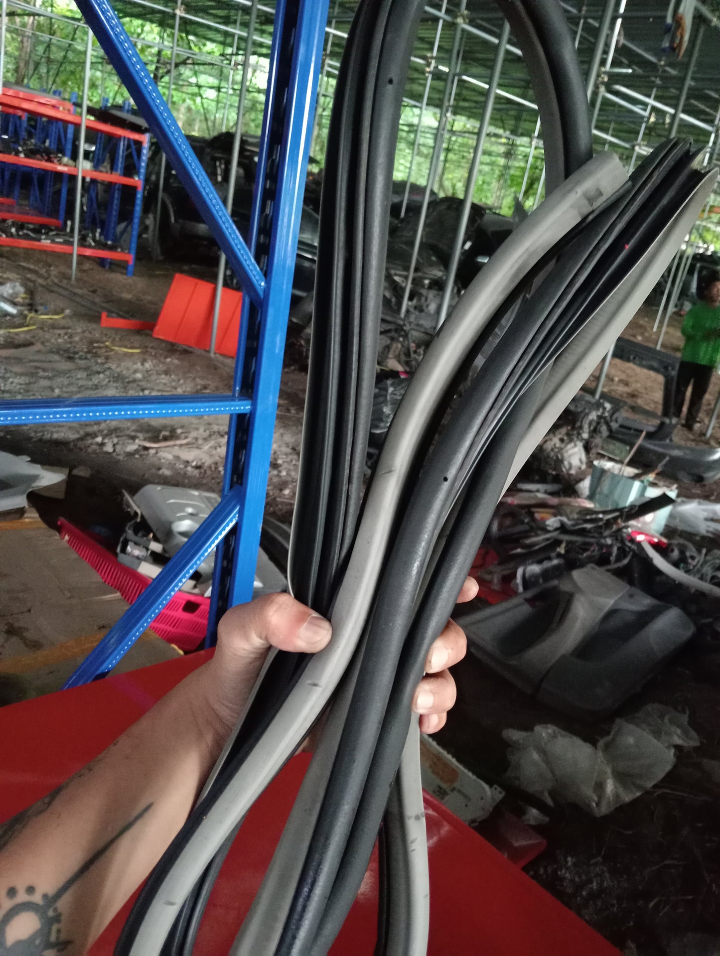 Chevrolet | Aveo | Front Passenger Side Rubber Mouldings