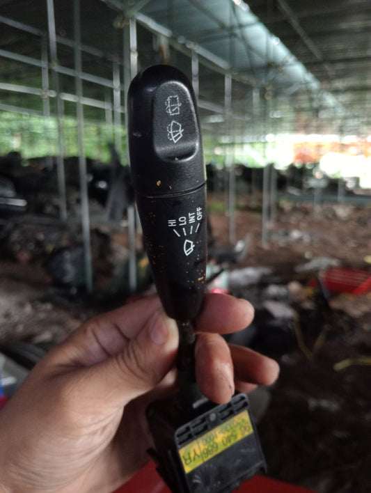 Chevrolet | Aveo | Wiper Switch