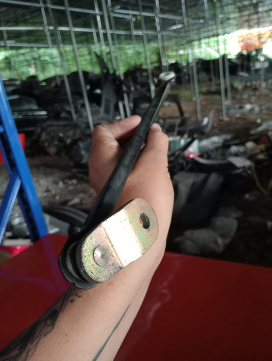 Chevrolet | Aveo | Wiper Linkage