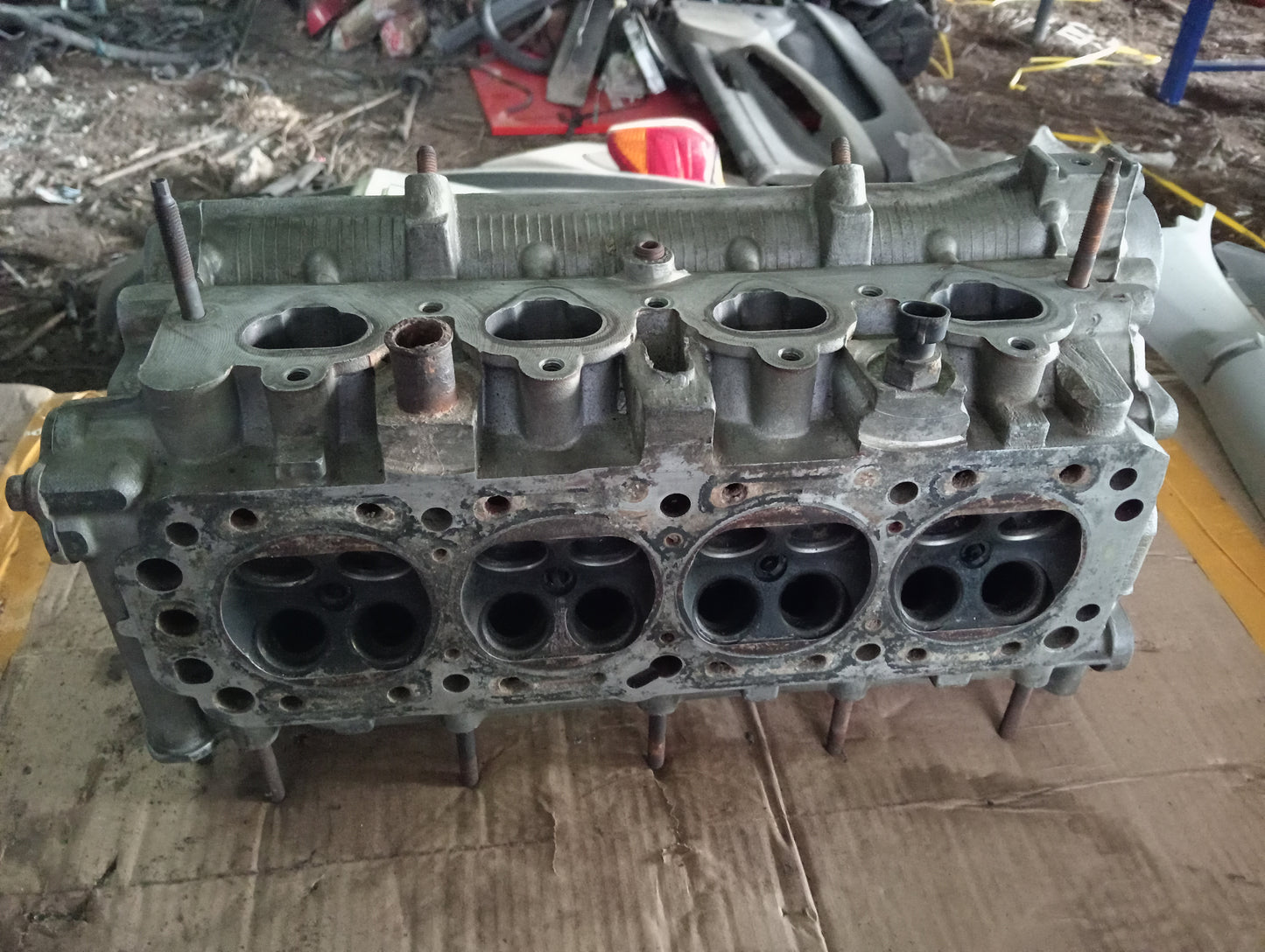 Chevrolet | Optra 1.6 | Cylinder Head