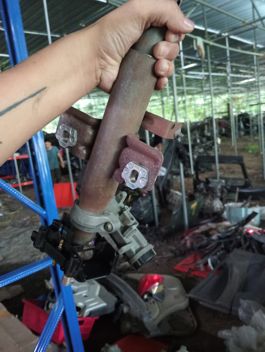 Chevrolet | Aveo | Steering Column With Ignition Switch