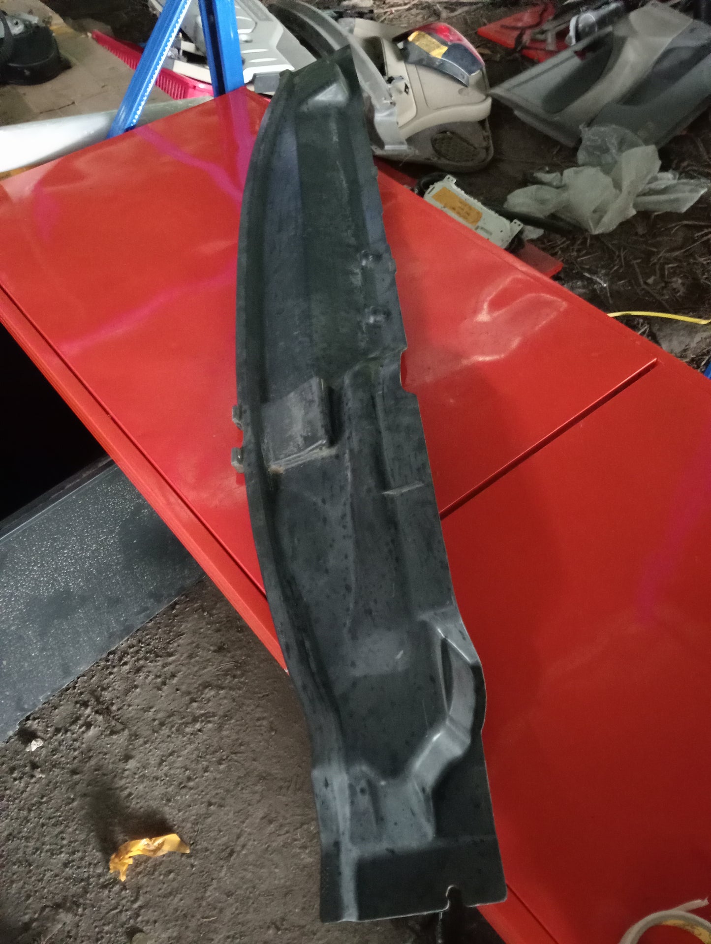 Hyundai Accent | CRDI | Wiper Plastic Cover