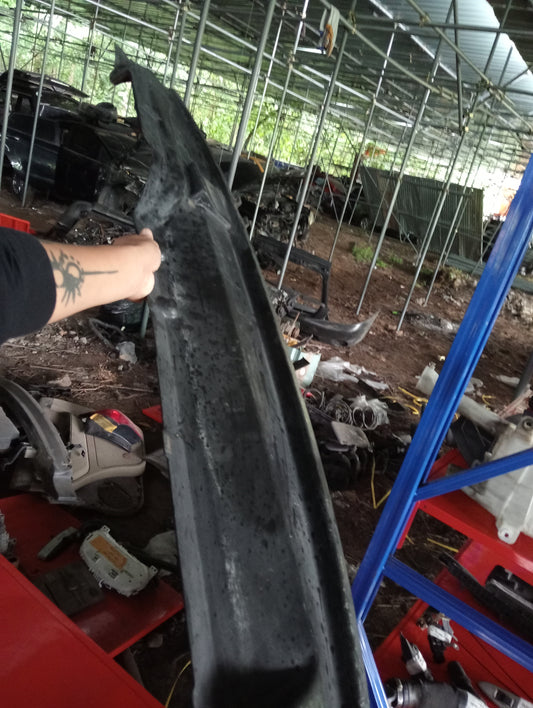 Hyundai Accent | CRDI | Wiper Plastic Cover