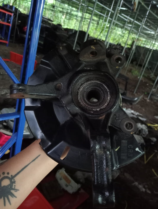 Hyundai Accent | CRDI | Spindle With Hub Passenger Side