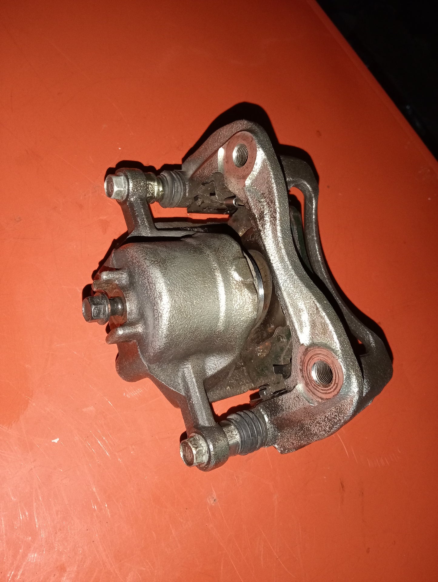 Hyundai Accent | CRDI | Brake Caliper Passenger Side