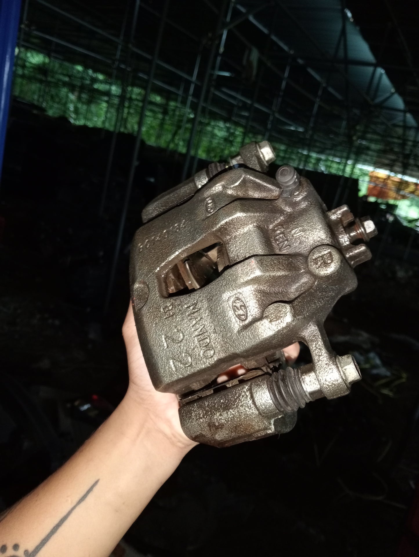 Hyundai Accent | CRDI | Brake Caliper Passenger Side