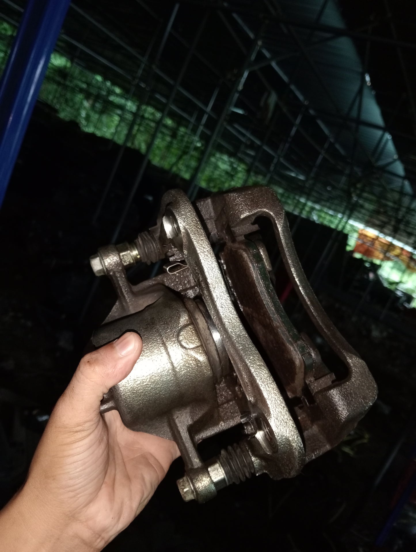 Hyundai Accent | CRDI | Brake Caliper Passenger Side