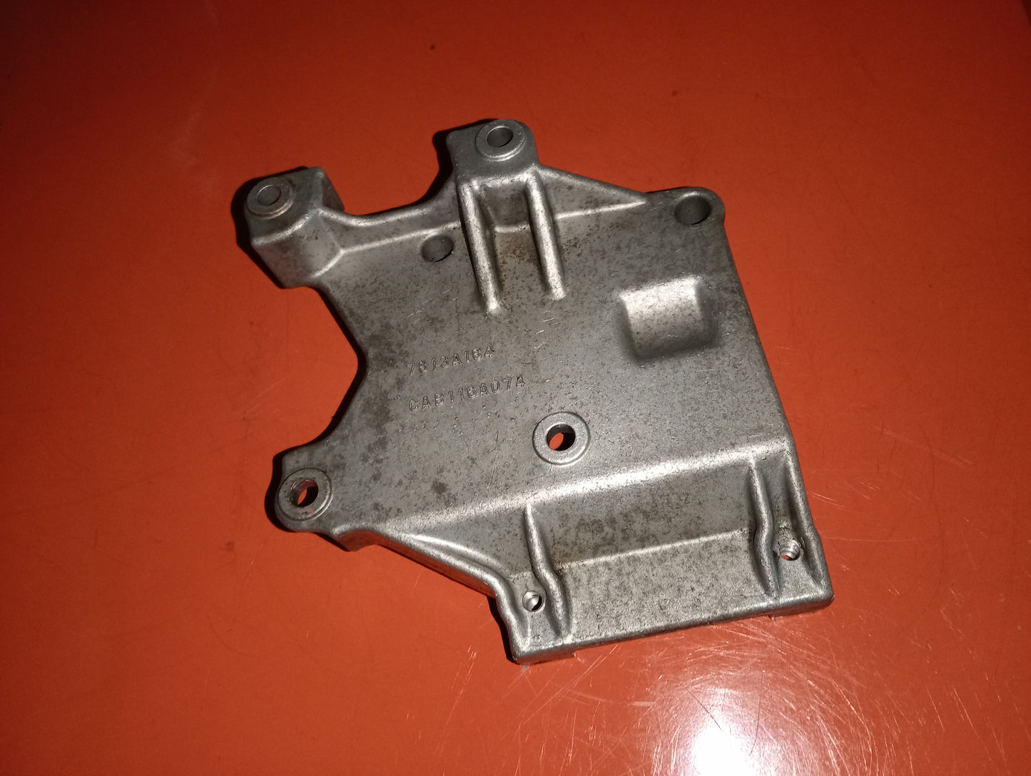 Mitsubishi | Cedia | Alternator Bracket