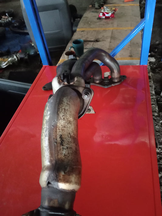 Mazda | Tribute | 2.3 | Catalytic