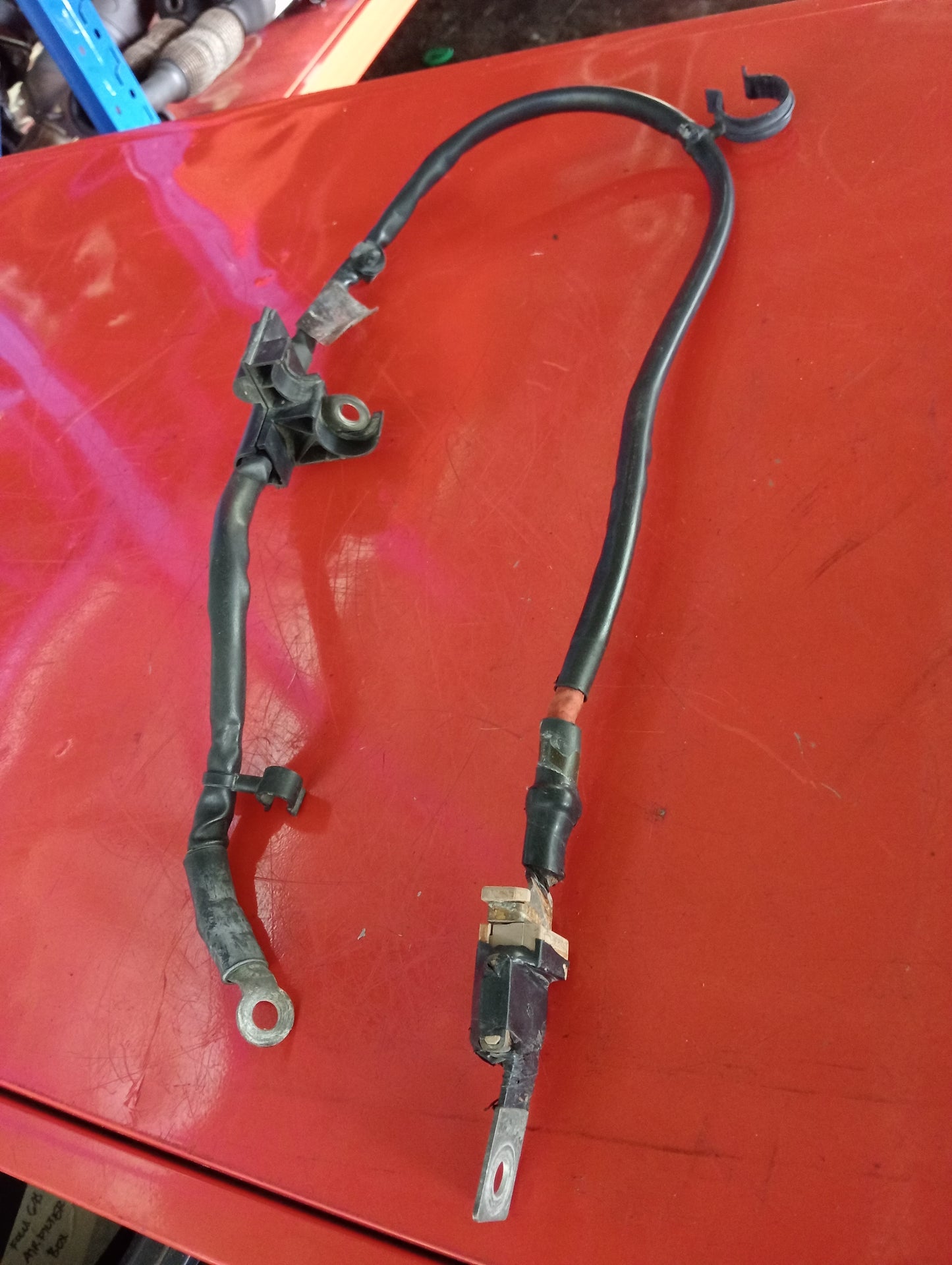 Ford Focus | 1.8 | Gas | Battery Wirings