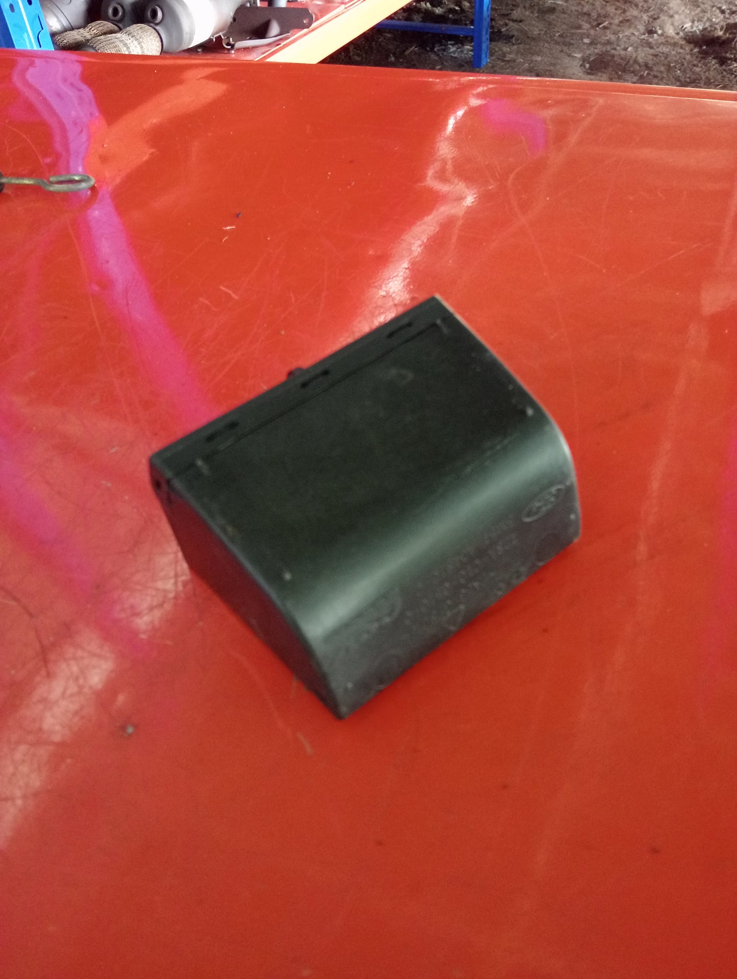 Ford Focus | 1.8 | Gas | Coin Holder
