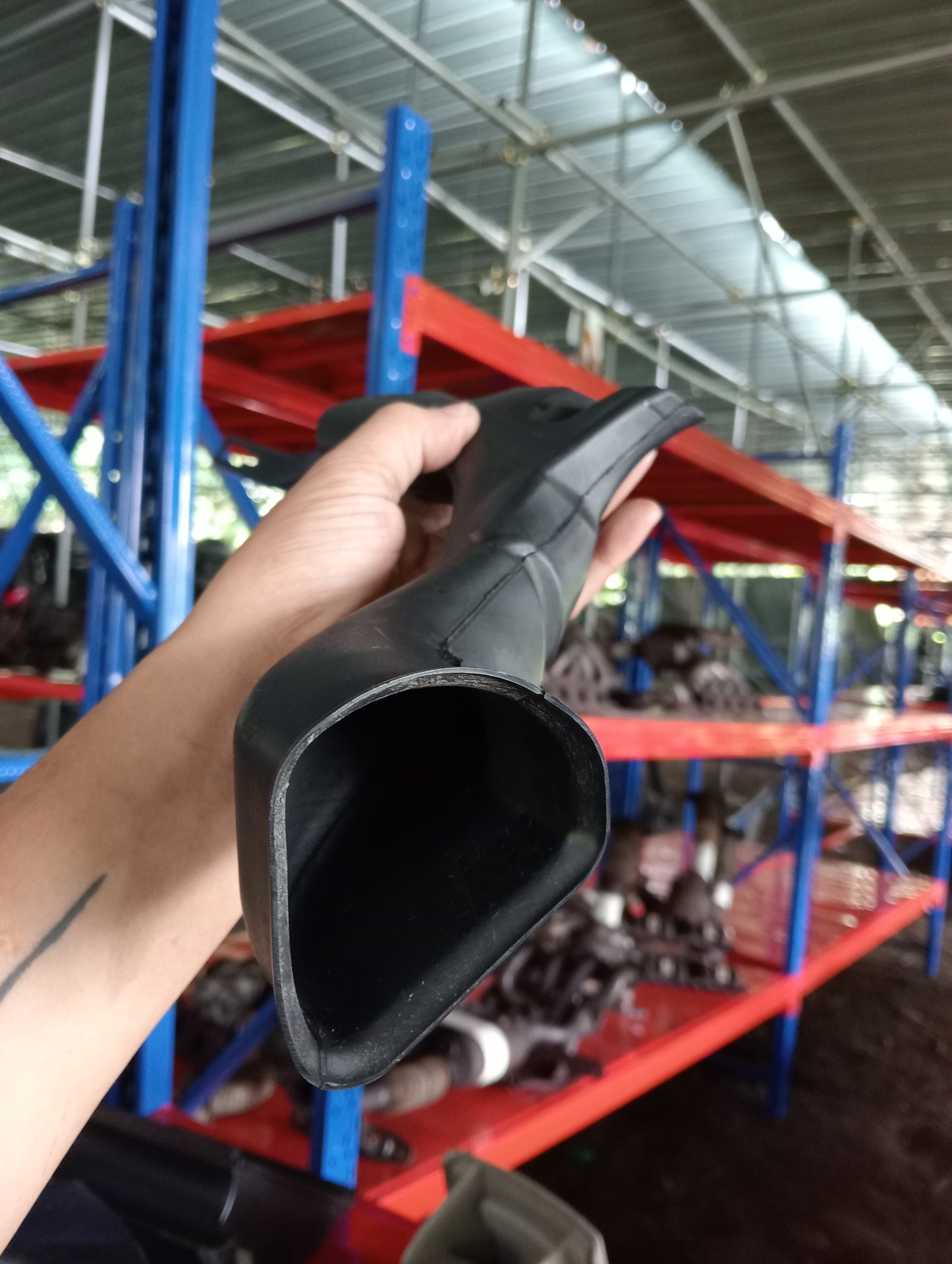 Ford Focus | 1.8 | Gas | Air Intake Pipe