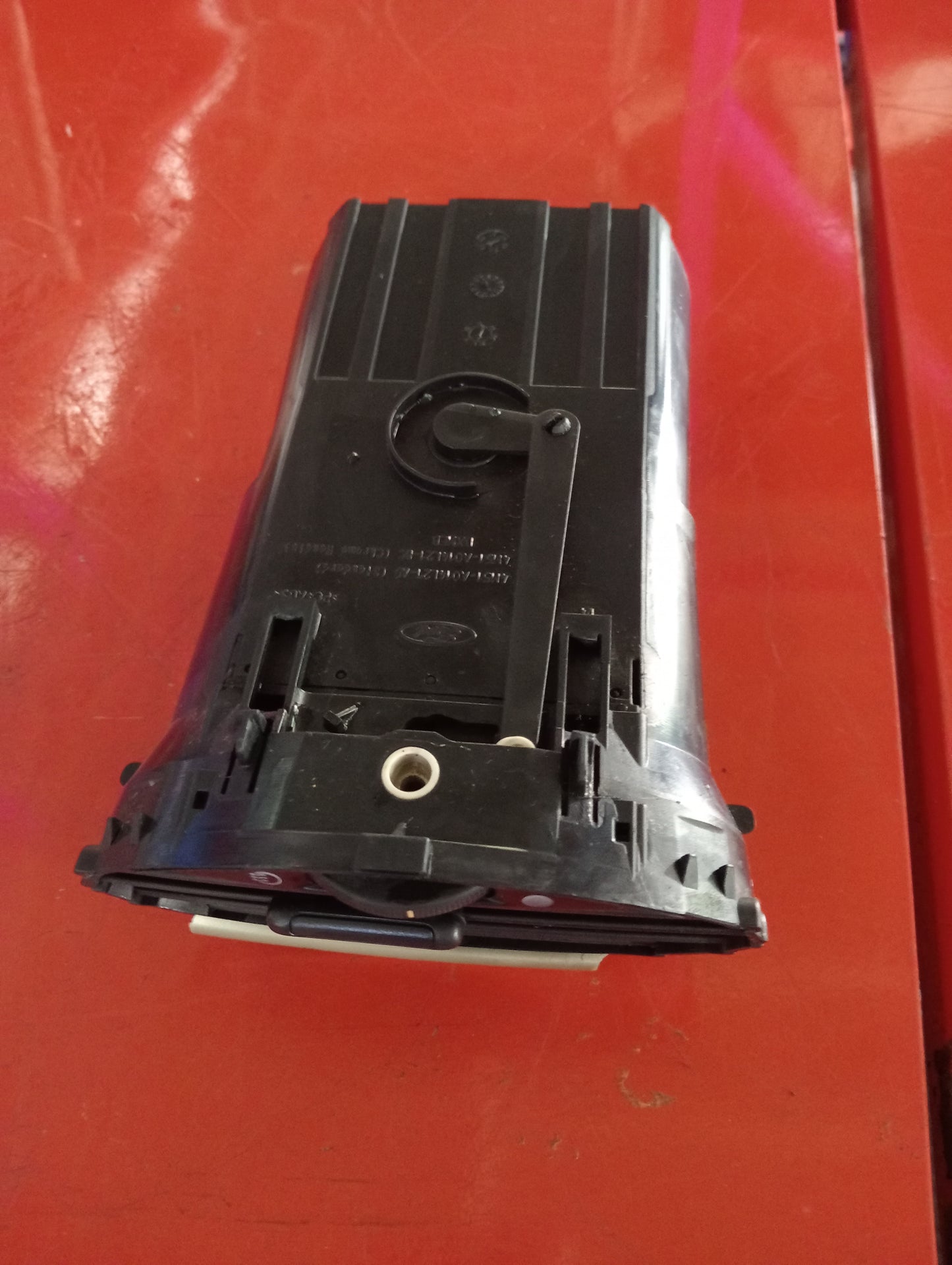 Ford Focus | 1.8 | Gas | Ac Vent