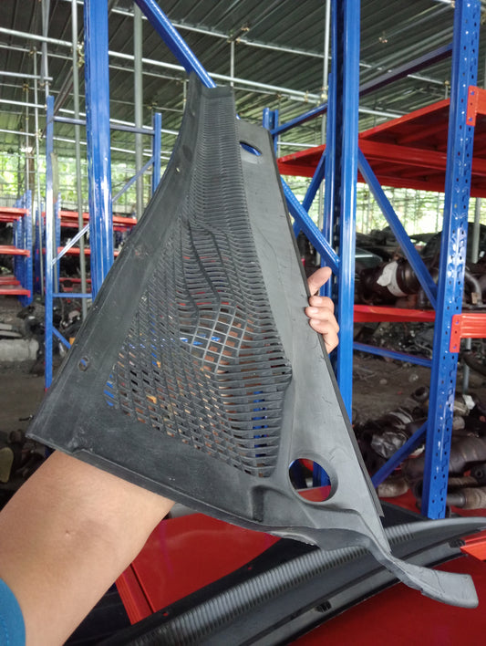 Chevrolet Optra | 1.6 | Cowl Cover