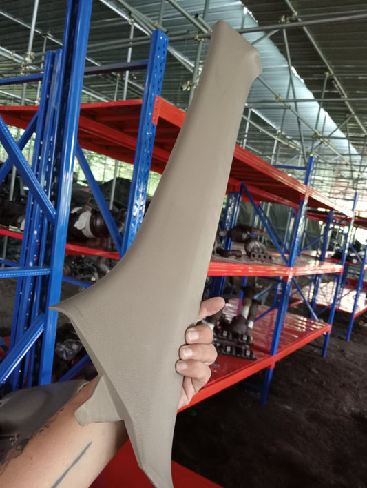 Chevrolet Optra | 1.6 | Interior Pillar Driver Side