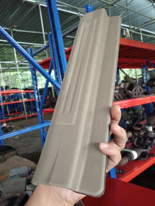 Chevrolet Optra | 1.6 | Trim Cover Rear Passenger Side