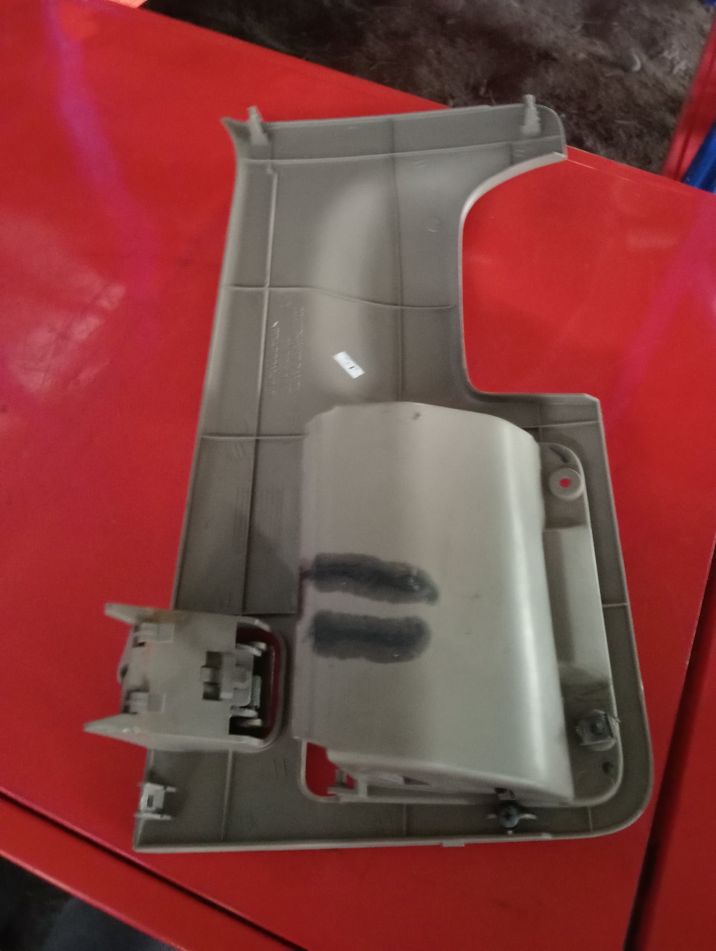 Chevrolet Optra | 1.6 | Lower Dashboard Cover Driver Side
