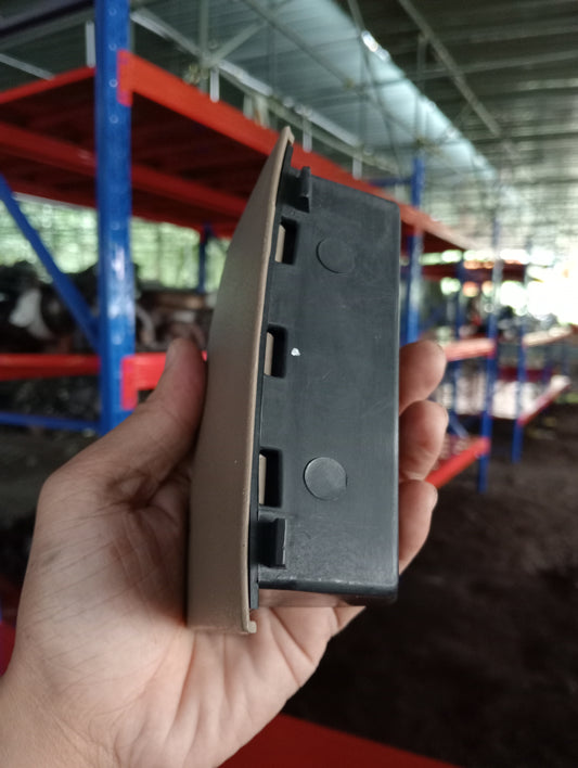 Chevrolet Optra | 1.6 | Coin Holder