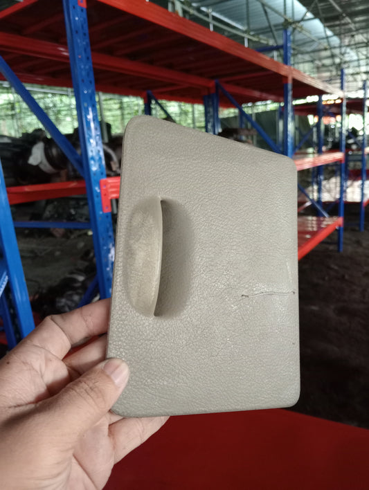 Chevrolet Optra | 1.6 | Glove Box Driver Side