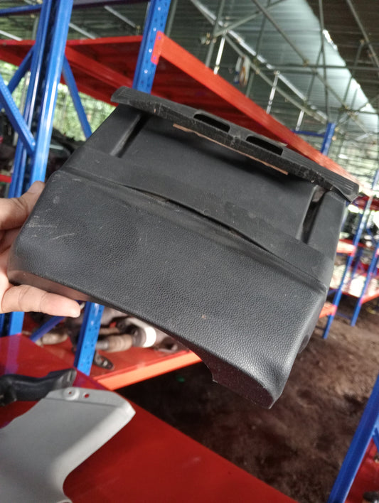 Mazda 3 | Steering Column Cover