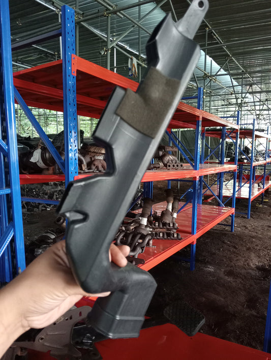 Mazda 3 | Passenger Side Air Duct Pipe