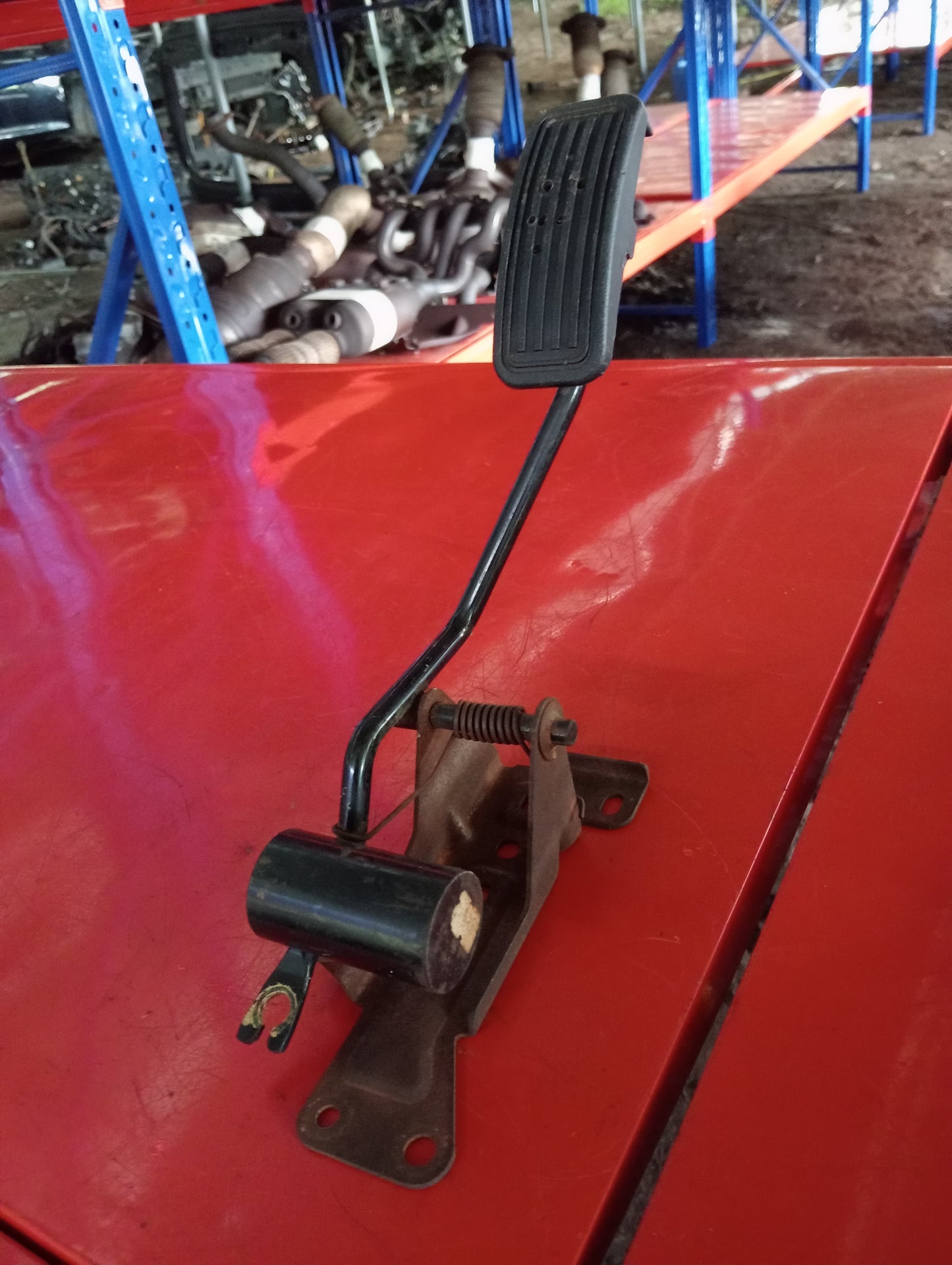 Mazda 3 | Accelerator Pedal