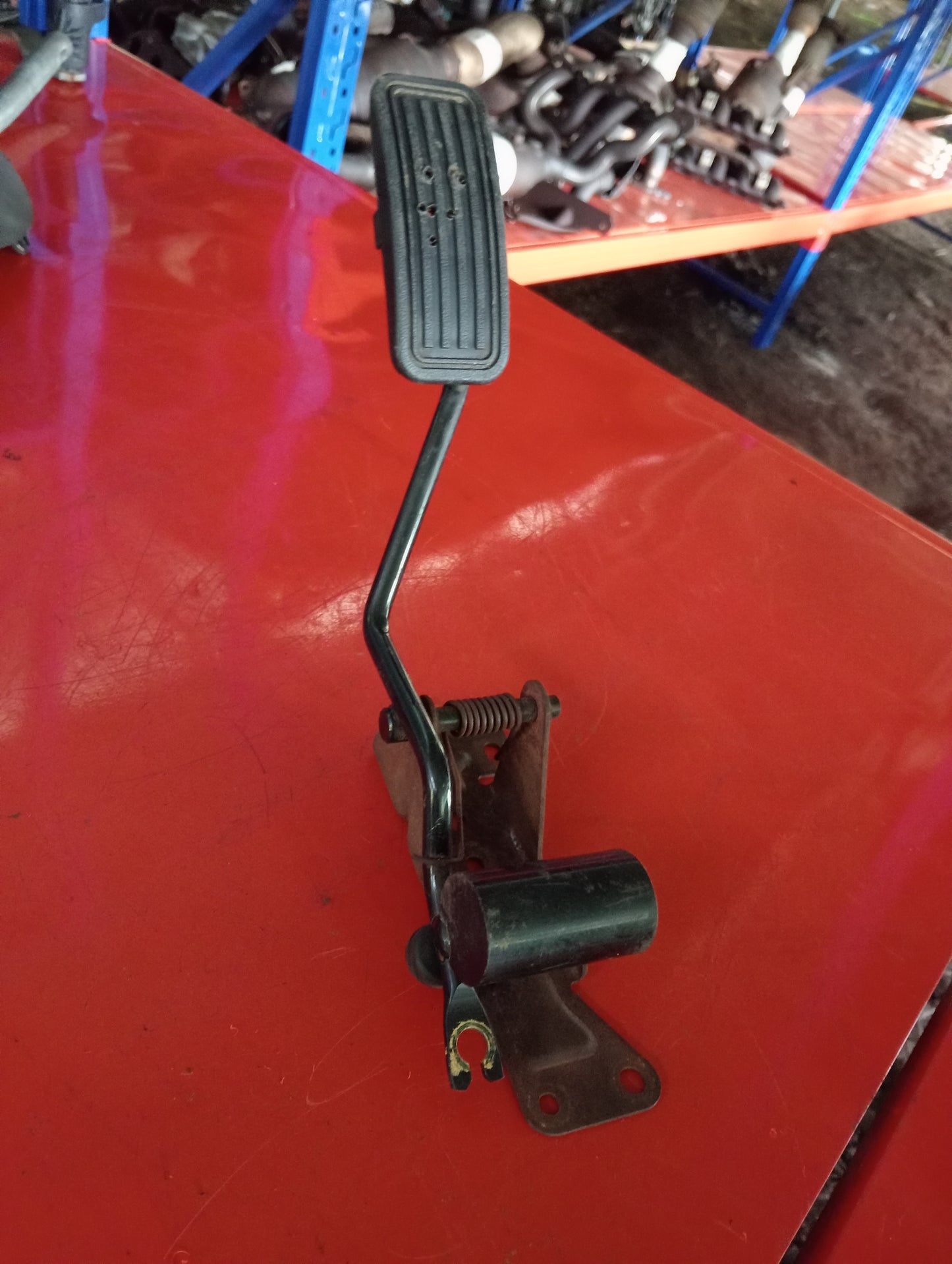Mazda 3 | Accelerator Pedal