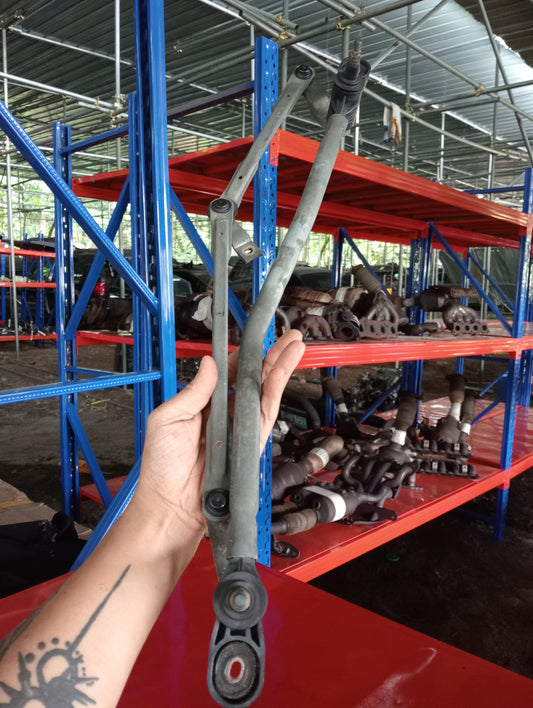 Mazda 3 | Wiper Linkage