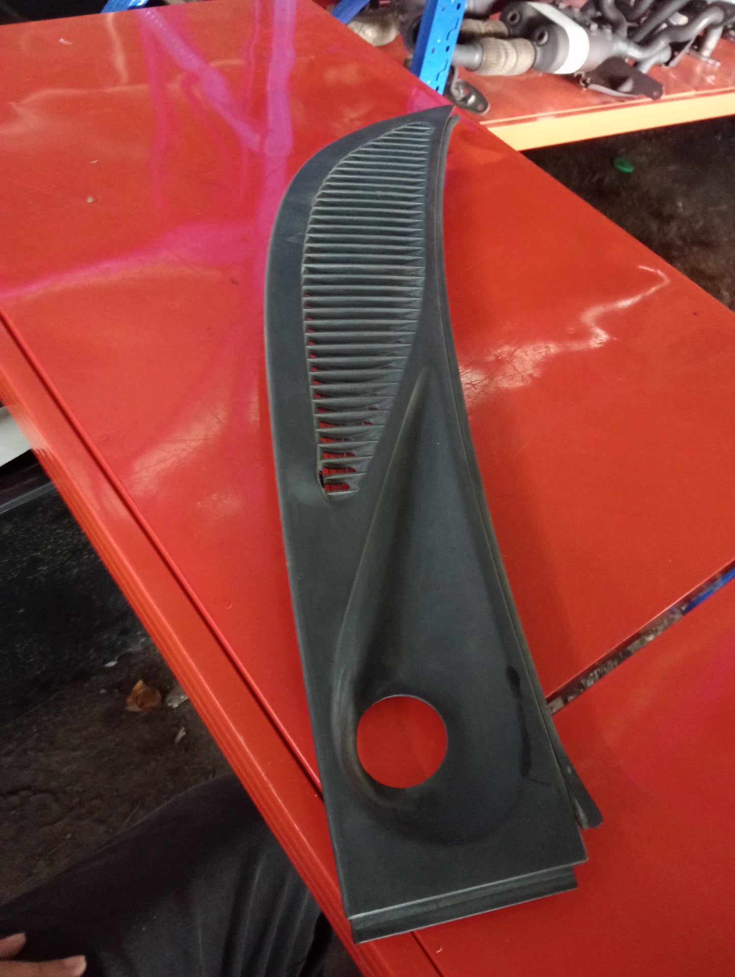 Mazda 3 | Cowl Cover Passenger Side