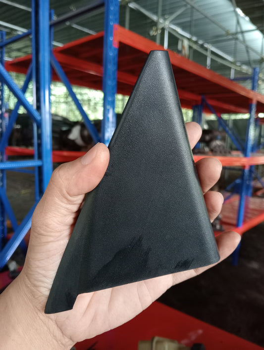 Mazda 3 | Side Pillar