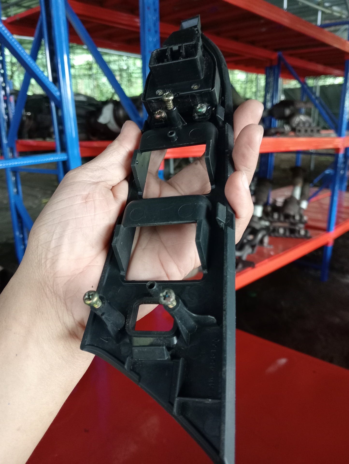 Mazda 3 | Front Driver Side Window Switch Cover