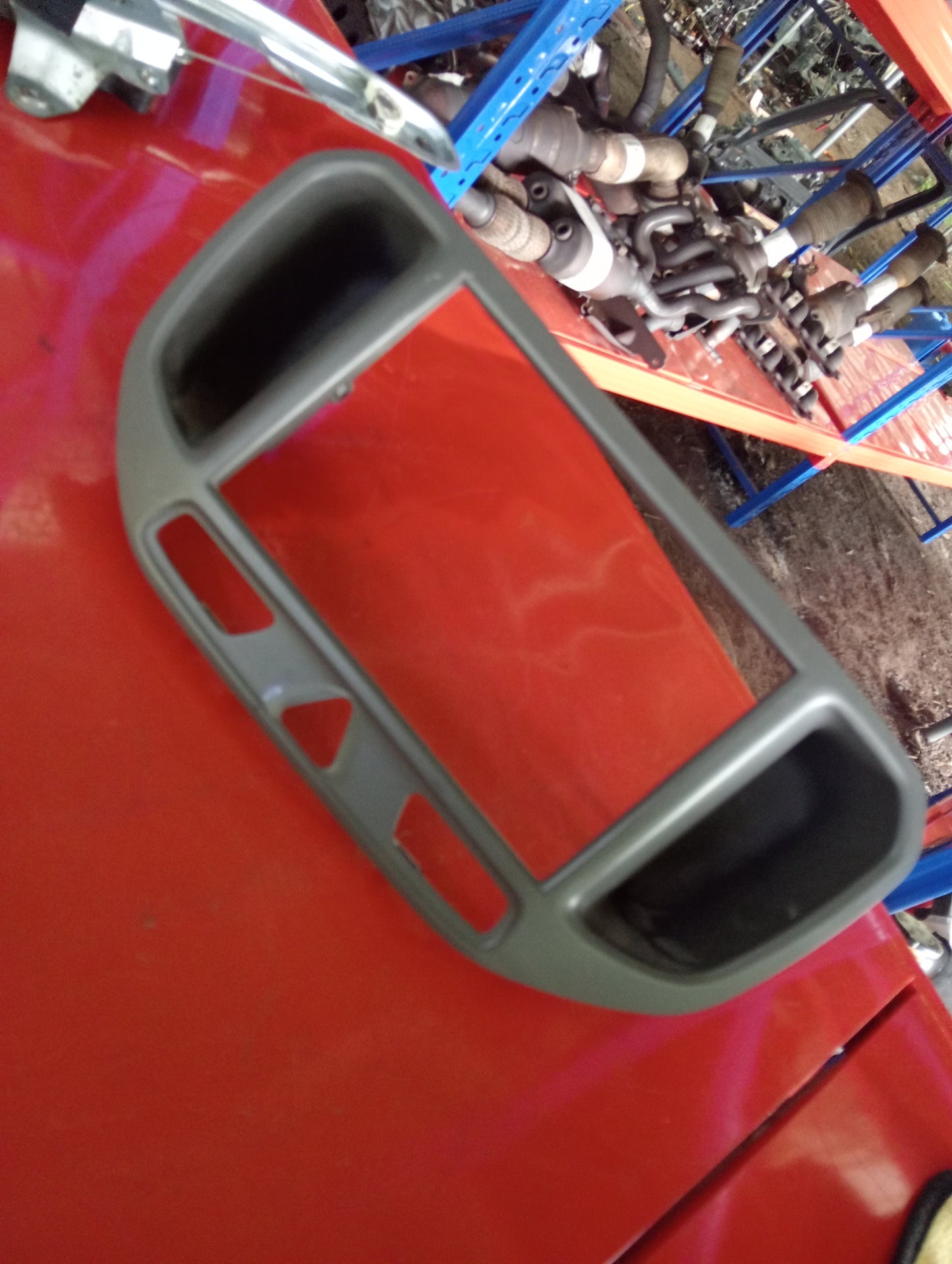 Chevrolet | Spin | Center Frame Cover