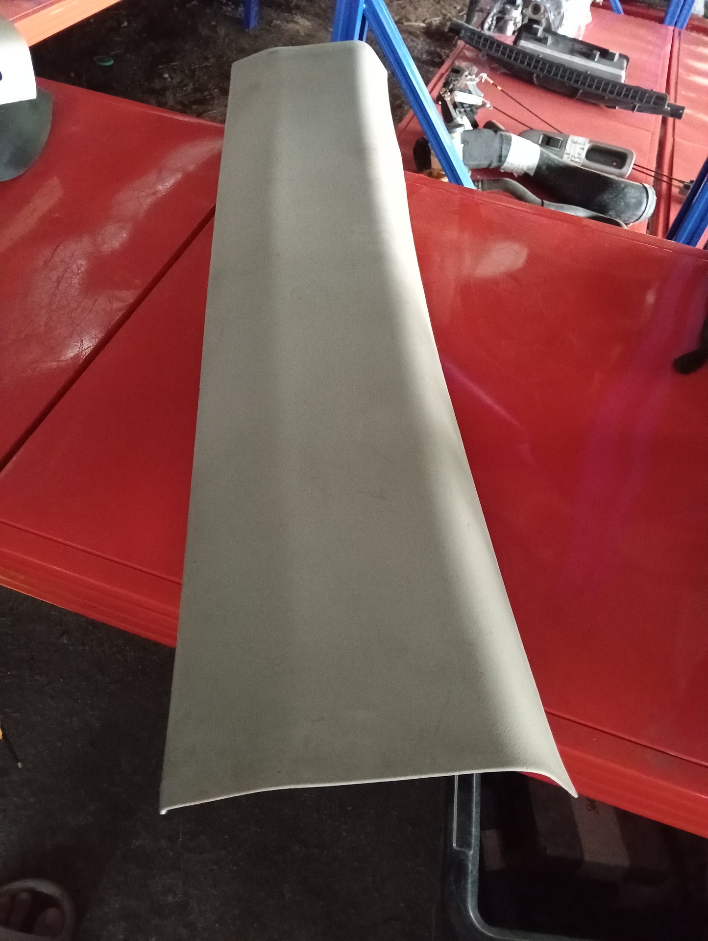 Ford Explorer | Eddie Bauer | Maroon | Interior Panel Cover