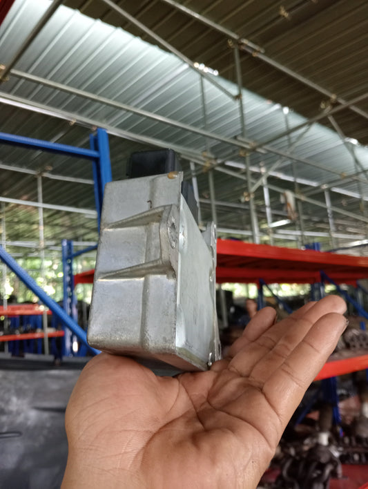 Ford Explorer | Eddie Bauer | Maroon | Airbag module