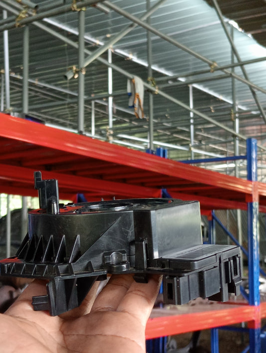 Ford Explorer | Eddie Bauer | Maroon | clock spring