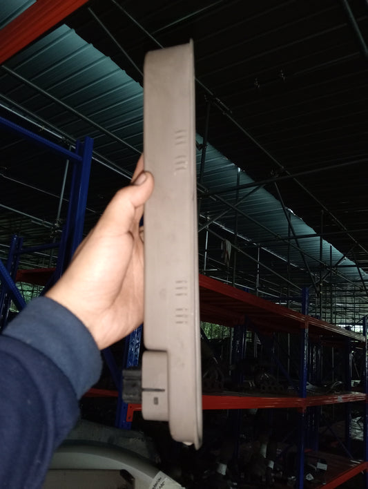 Ford Explorer | Eddie Bauer | Maroon | with power door lock