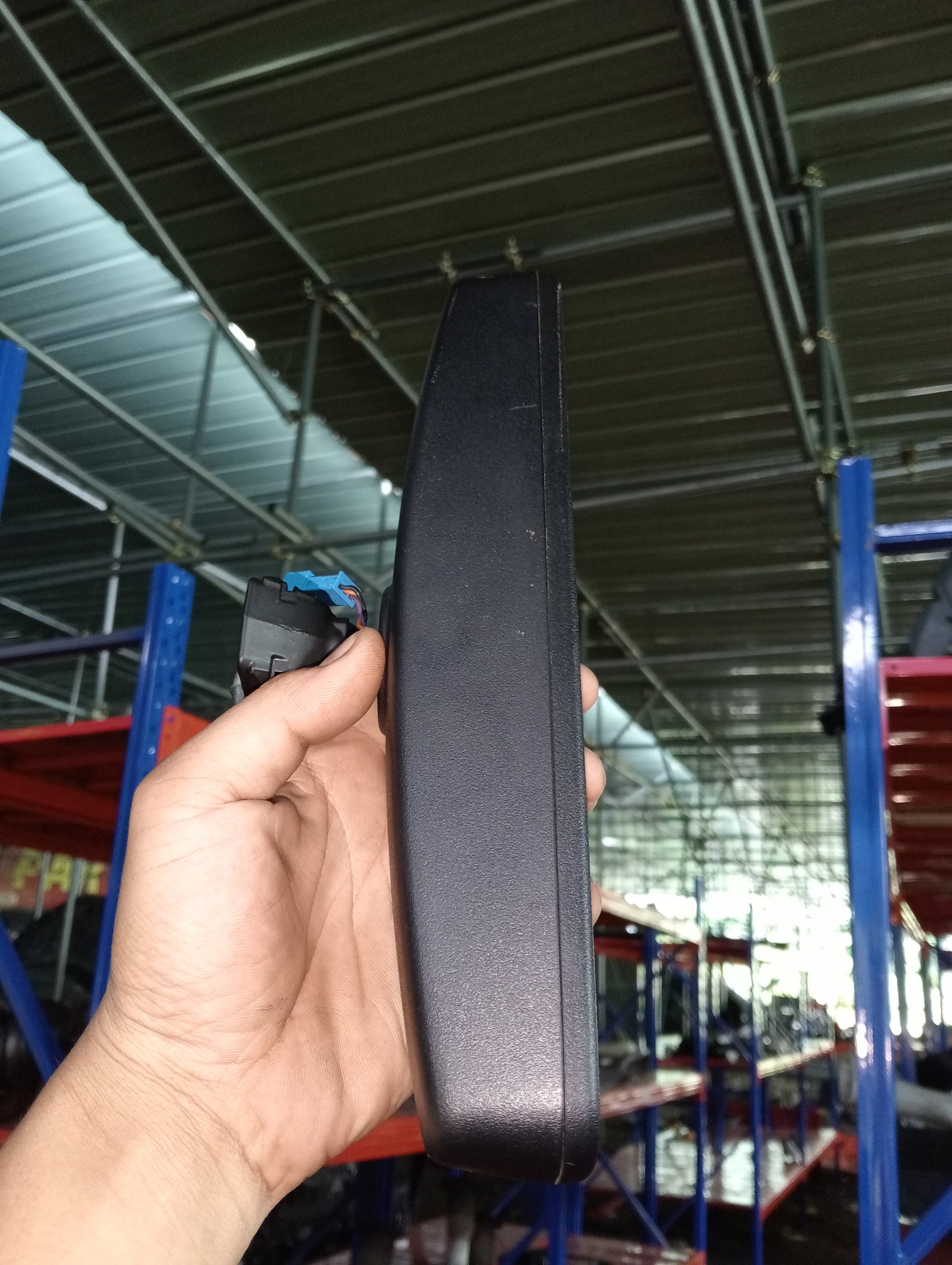 Ford Focus Red/Rear View Mirror