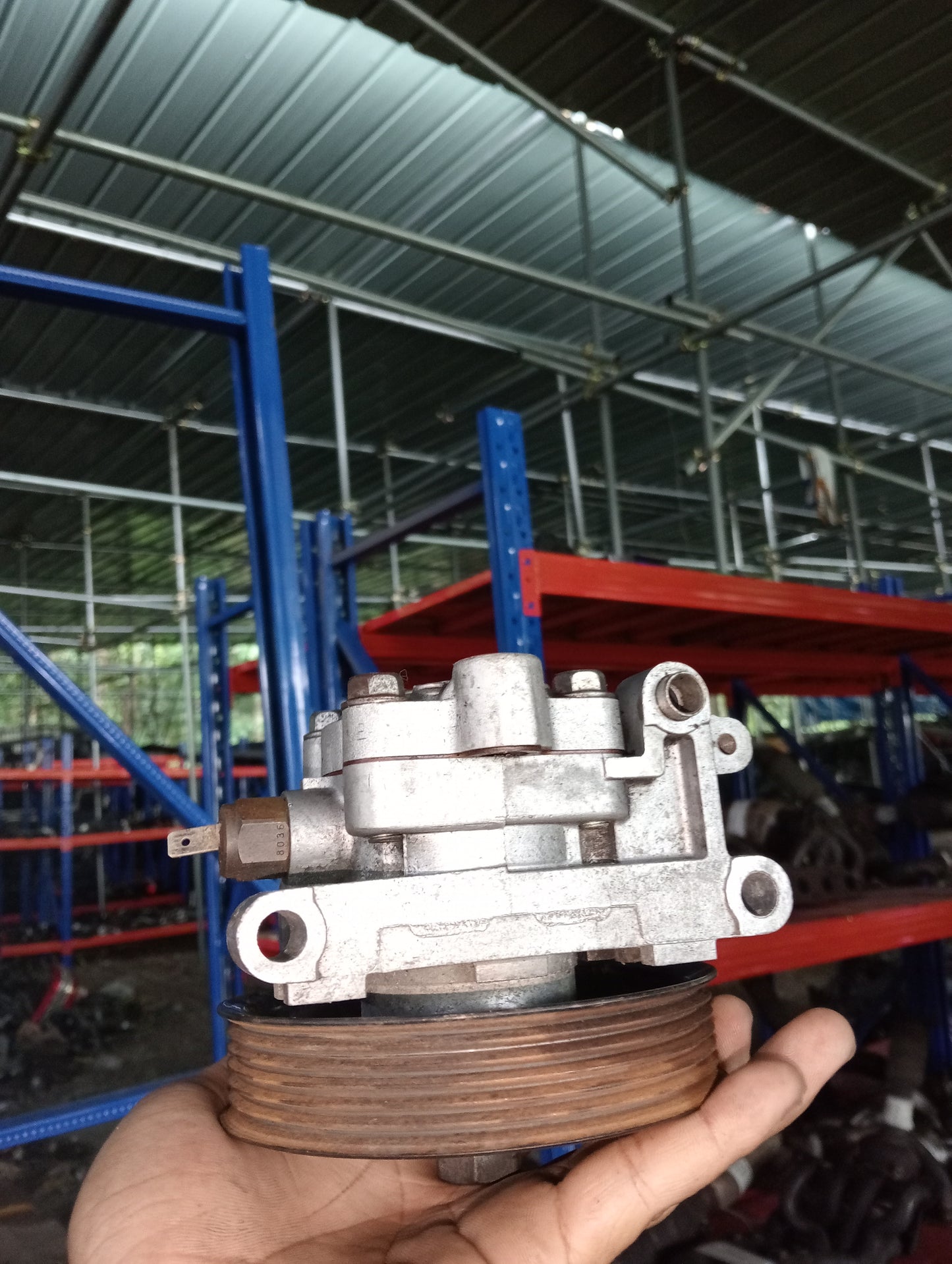 Escape 2.3/ Streering Pump