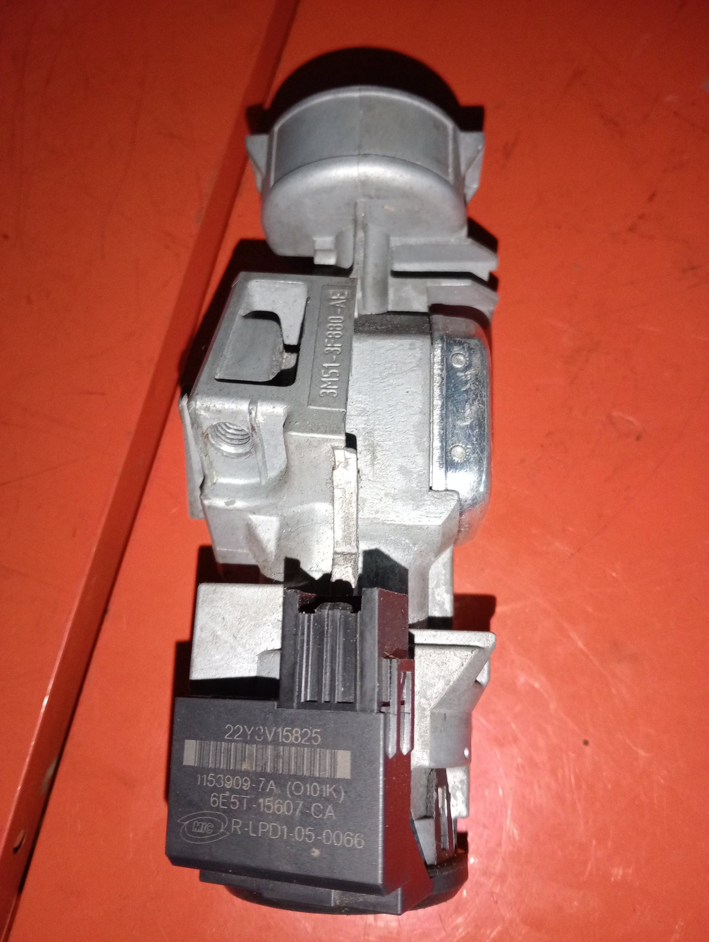 Ford Focus/ Ignition Switch No Key
