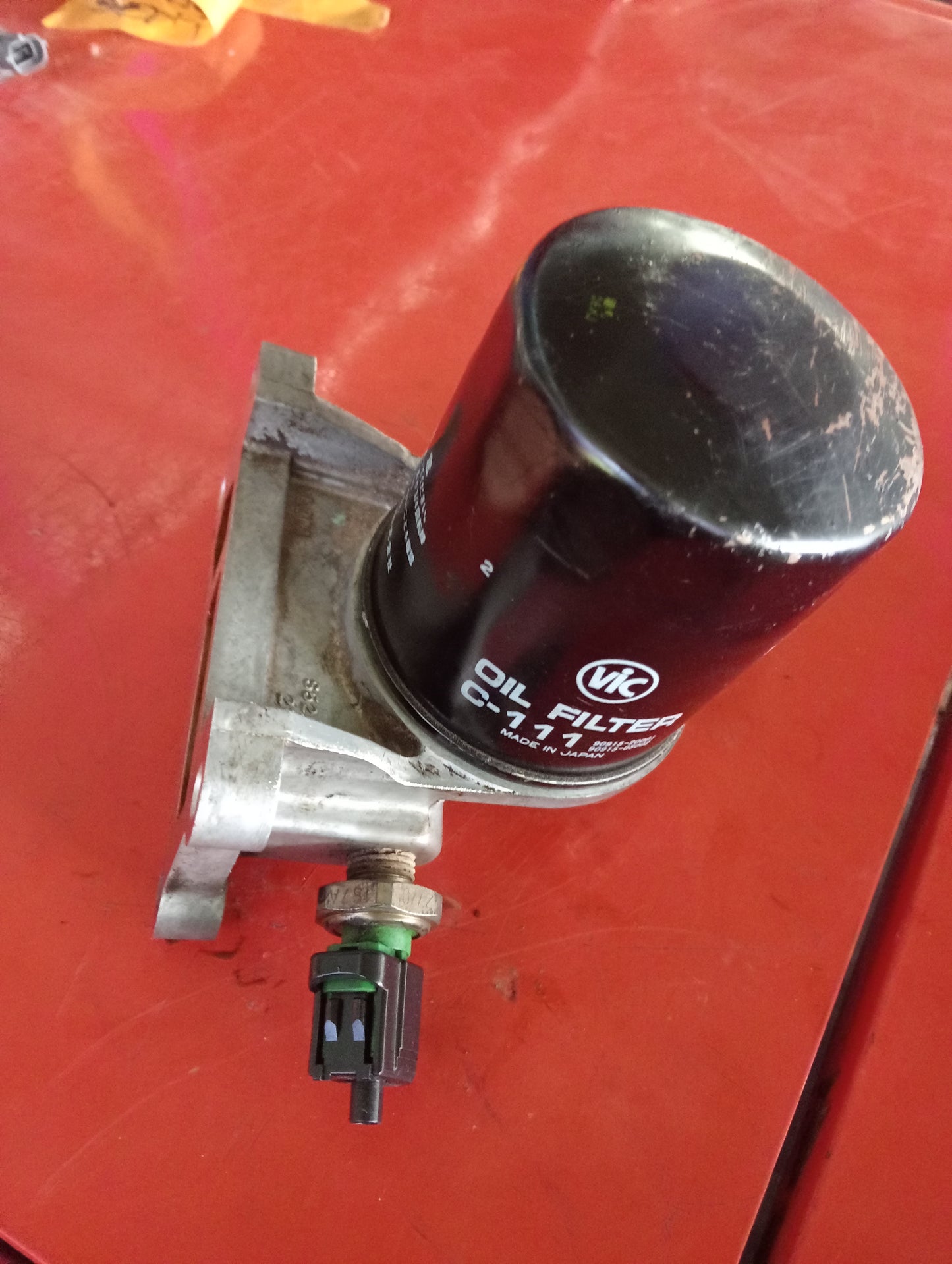 Mazda Tribute | 2.3 | Oil Filter
