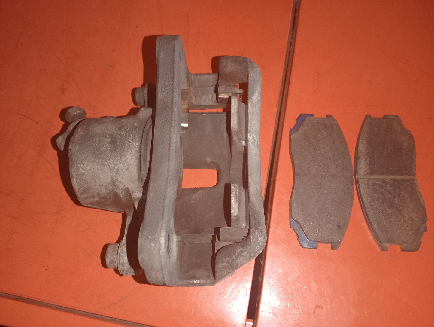 Lancer Gsr | Califer | Right | Break Pad |