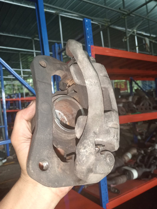 Lancer Gsr | Califer | Right | Break Pad |