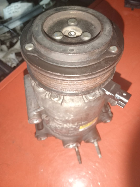 Escape 2.0 | Compresor