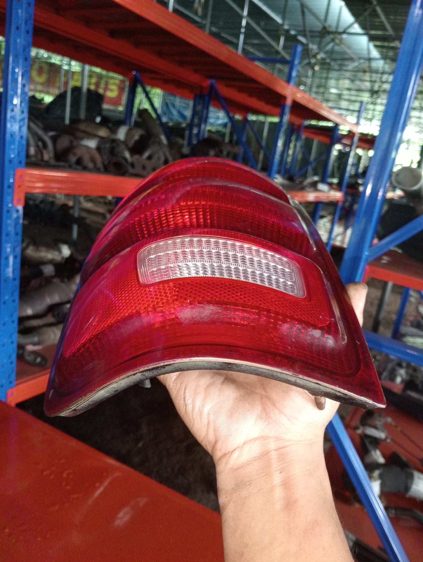 Expedition gen 1 | Tail light | Driver side