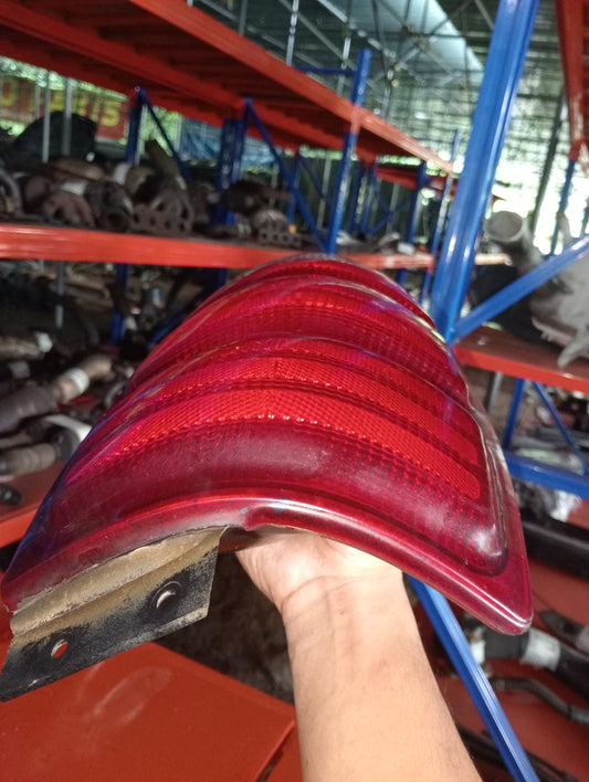 Expedition gen 1 | Tail light | Driver side