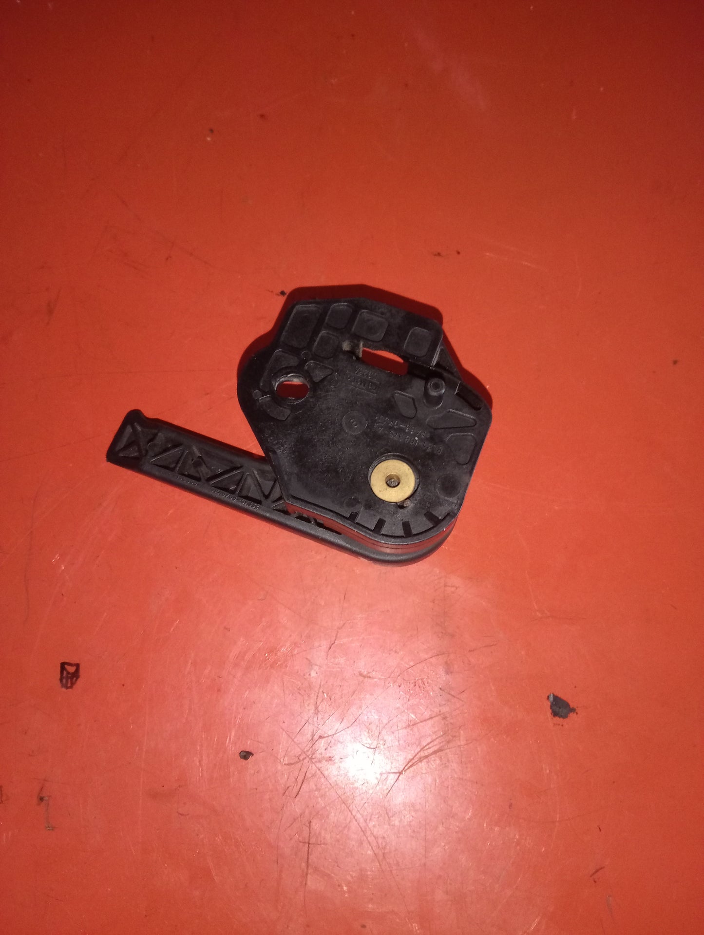 Ford | Explorer | Hood Opener |