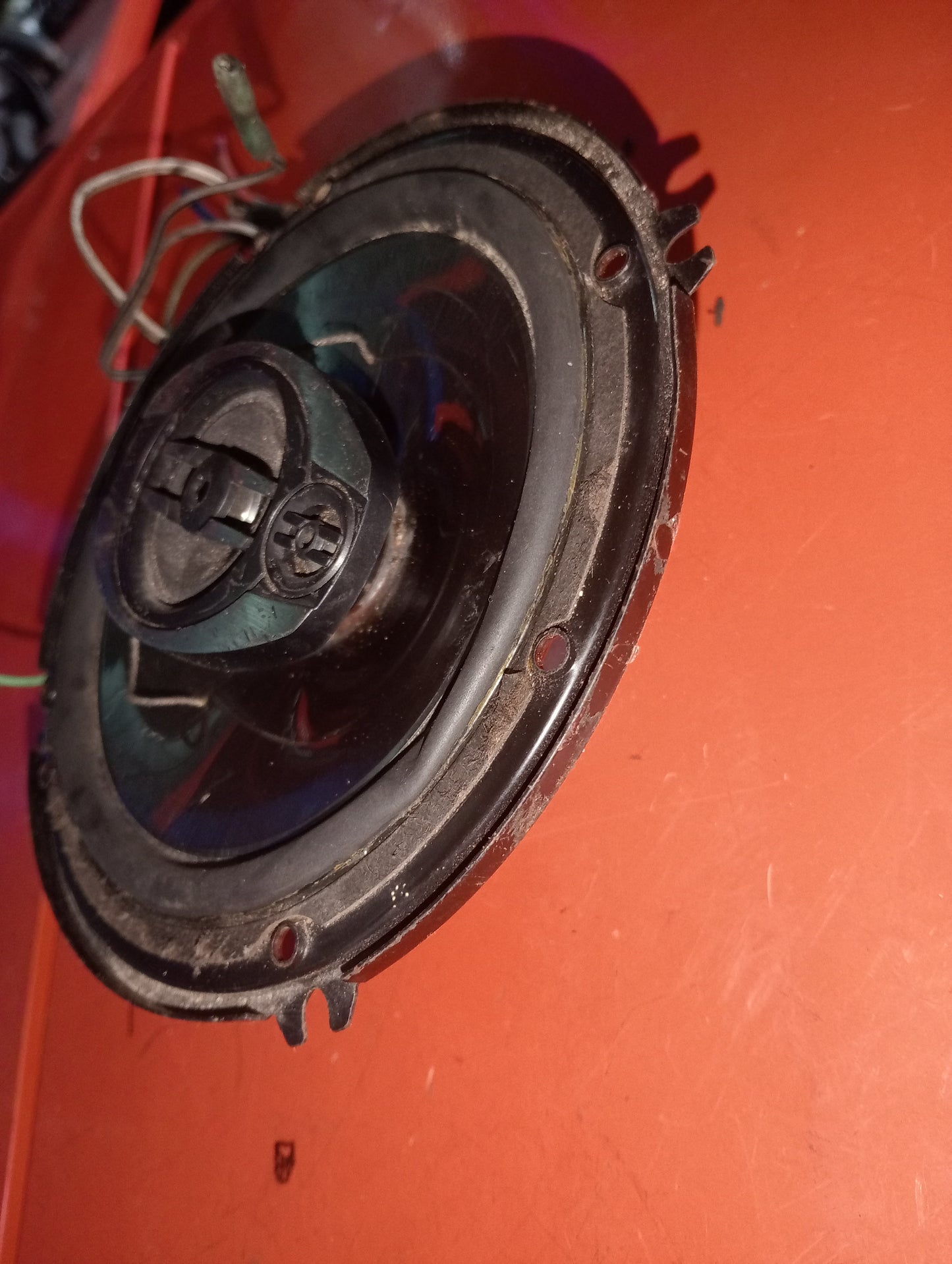 Explorer | Speaker |