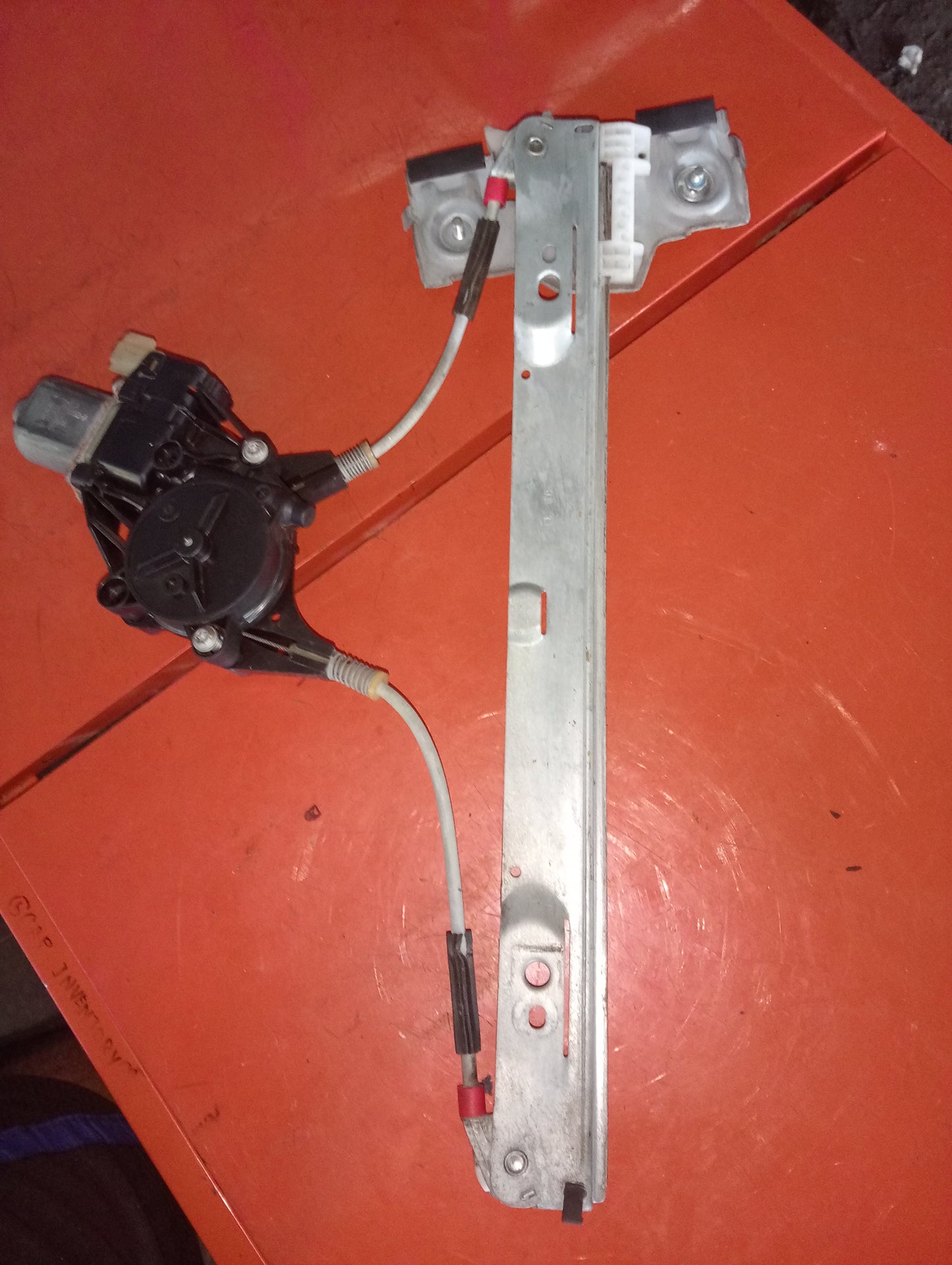 Fiesta | Front | Pasennger | Side | Power Window Mechanisim |