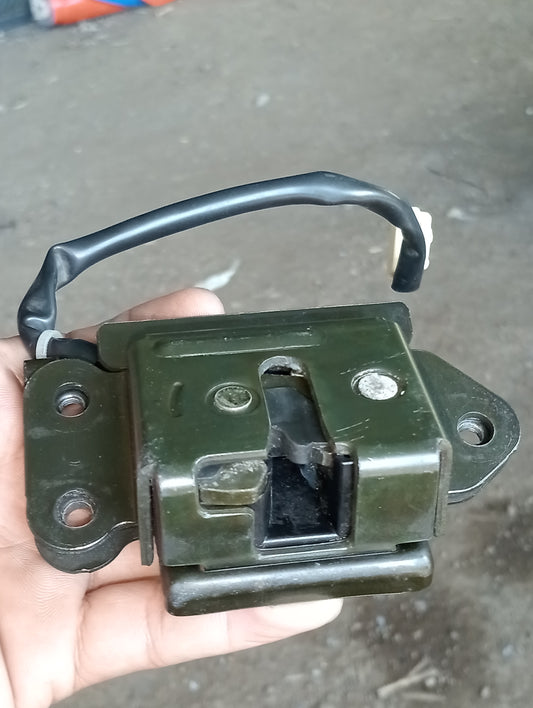 Escape 2.0 Trunk Lock