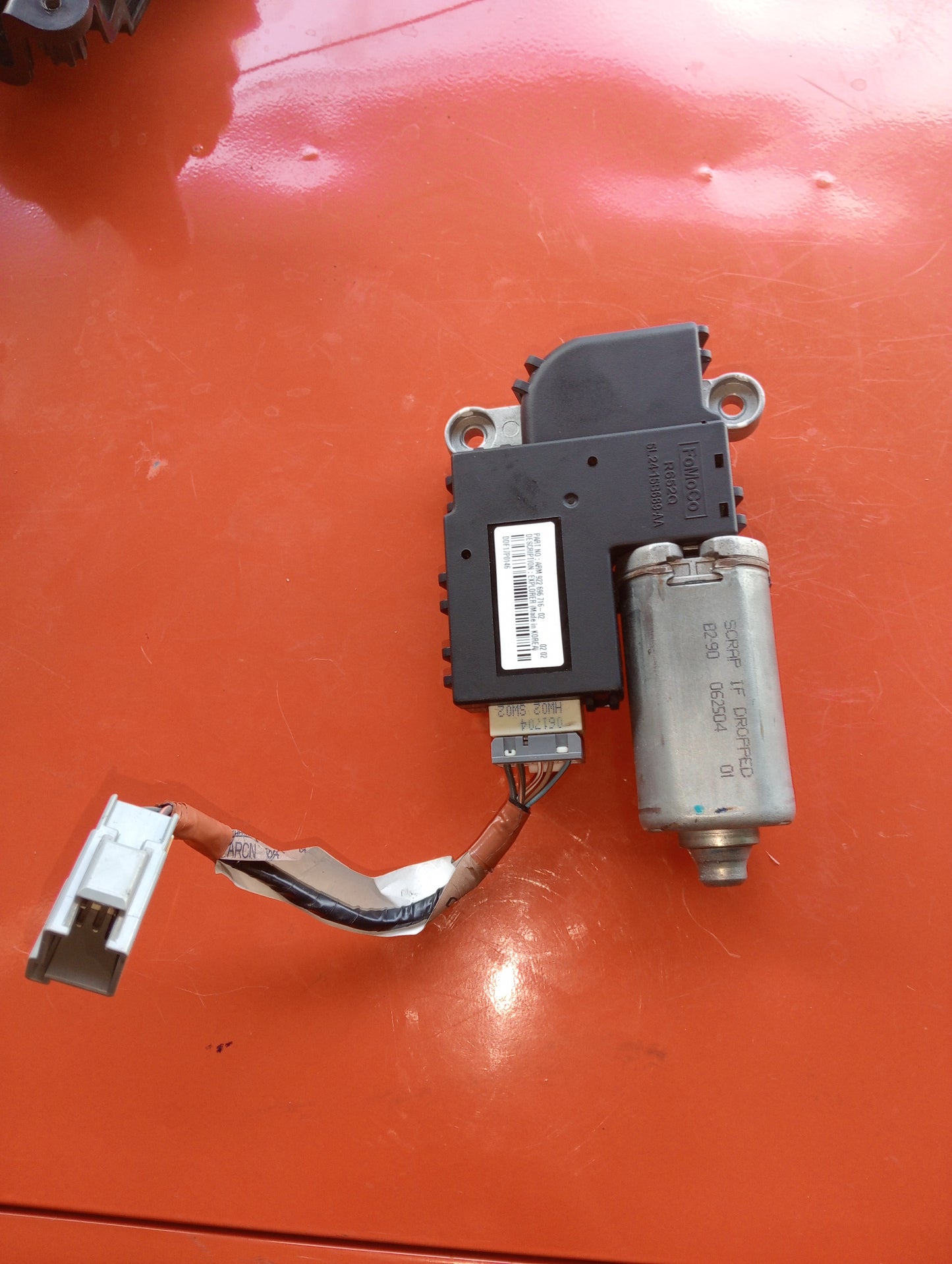 Explorer Maroon Sun Roof Motor